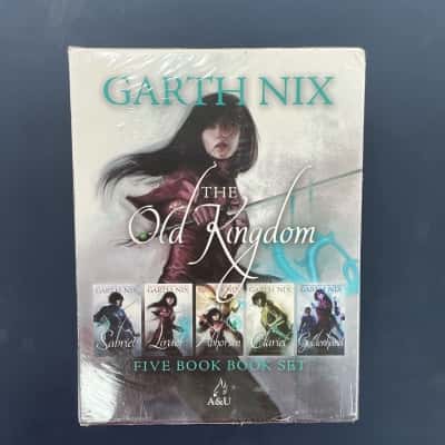 The Old Kingdom by Garth Nix 5 Box Set