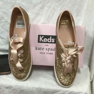Kate Spade Womens  Size 8 Sneakers Rose Gold 