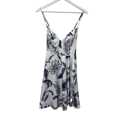 Pilgrim Womens Size 10 Casual Dress Floral 
