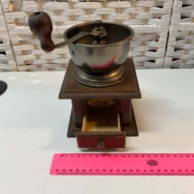 Mr Dudley coffee grinder vintage