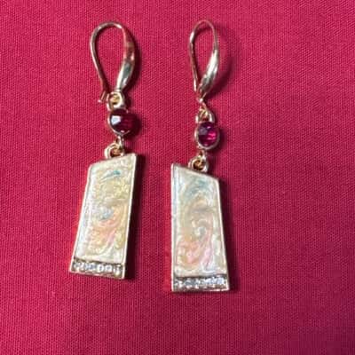  Women's Geometric Dangle Earrings featuring Red Crystals & Coloured Enamel Inlays