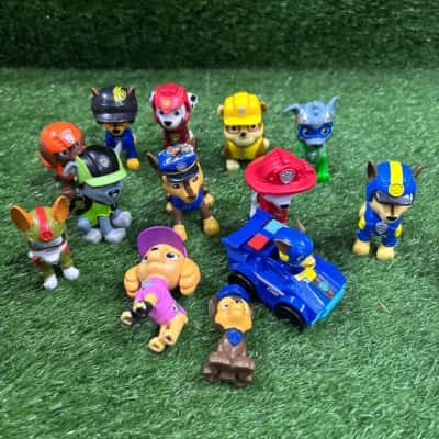 Paw Patrol Pup Figurines x 12 (Lot 2)