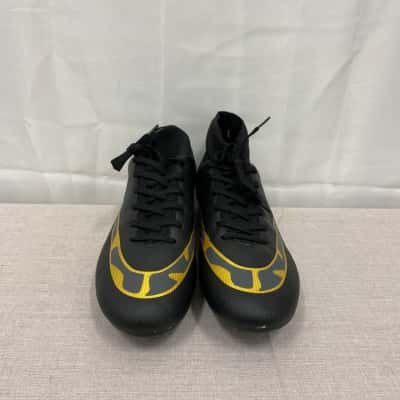 Men's Daoquan Soccer Shoes Size 47
