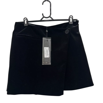 Mossman Women’s Black Vertigo Mini Skirt