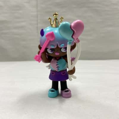 [FE-005] XOX Kweenie | Kween of Heartbreakers