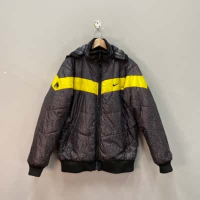 Nike ACG  Size XXL Puffer Jacket Black  / Grey / Yellow 