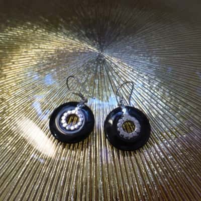  Women's Earrings Marked 925 Black and Silver Round Shape