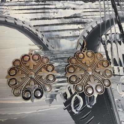 Silver 925 Womens Dangle Earrings - please read description 