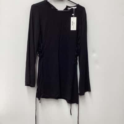 Womens  Size 8 Long Sleeve Shirt Black  with tie waist detailing