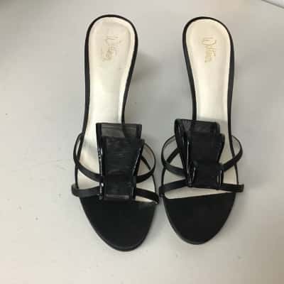 Wittner Womens  Size 39 Zariel Black Satin Slip On Heels  