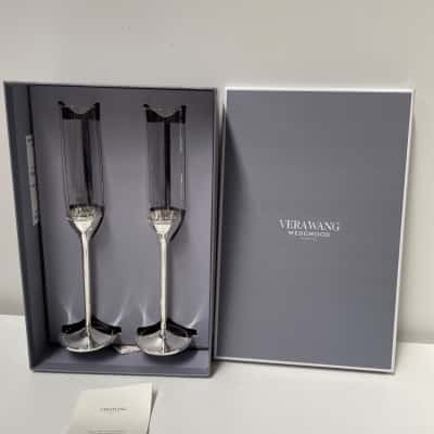Vera wang Wedgewood toasting flutes in box