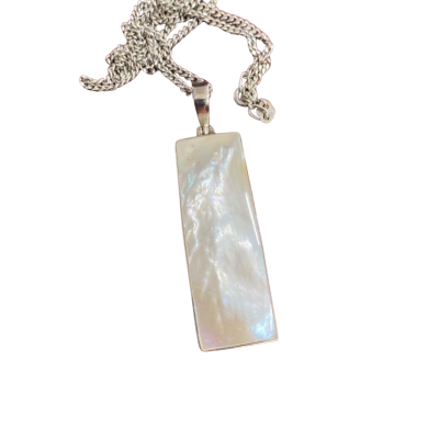 Womens Necklace Stirling silver. Mother of Pearl pendant