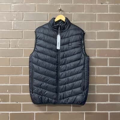 BNWT Cortec Mens Puff Vest Size XL Black  