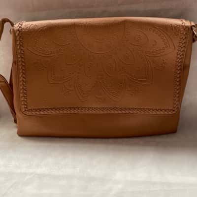 Mooloola Women’s Caramel Brown Super Smart Laptop Business Shoulder Bag 