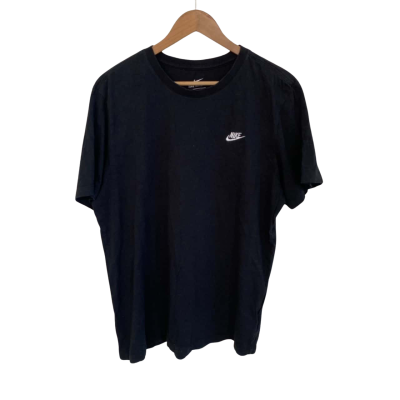 The Nike Tree Mens  Size XL Short Sleeve Shirt Black  