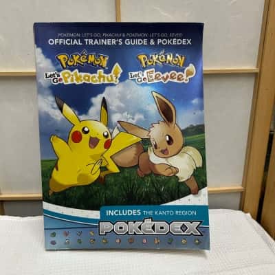 Pokemon Let's go Pikachu Let's Go Eevee Official Trainers Guide