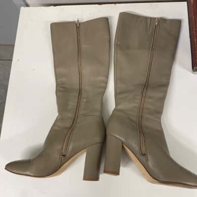 Nine West Womens  Size 8.5 Beige / Grey 
