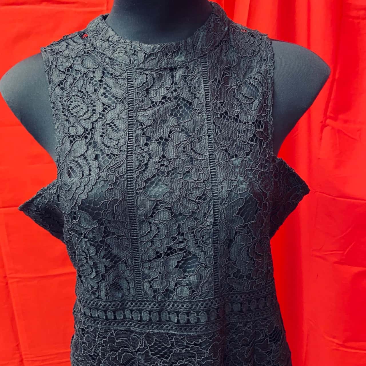 white christmas dresses Black Crochet Lace Sleeveless Midi Dress main image 0