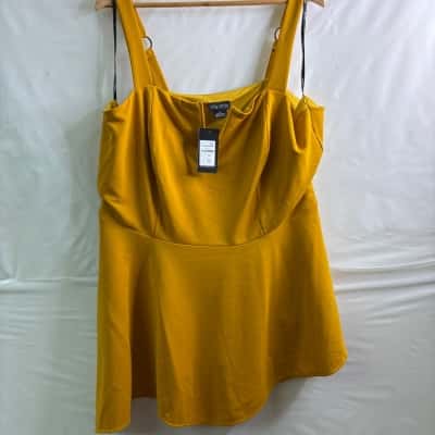 City Chic Womens  Size L Sleeveless Top Gold 