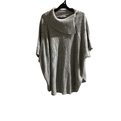 beme Womens  Size M Poncho