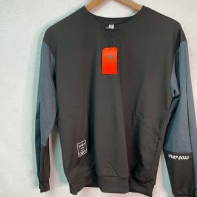 Wild Horse Mens Size M Sports Jumper Black  / Grey 