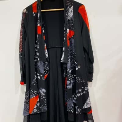 Taking Shape Womens  Size XS Black  / Red / White 