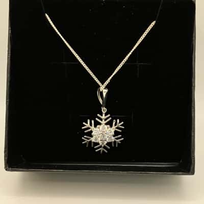  Sterling Sliver Womens Necklace & Sterling Sliver Pendent 