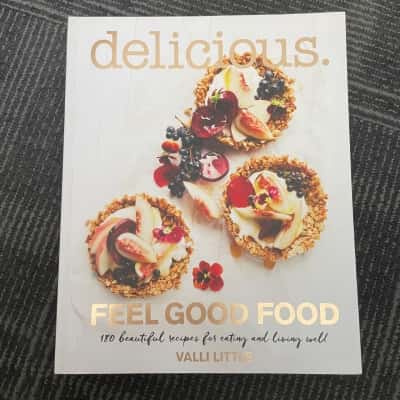 Delicious, Feel good food Valli Little 