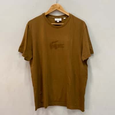 Lacoste Mens  Size L Short Sleeve T-shirt Brown 