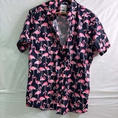 Yd. Mens  Size XL Hawaiin Shirt Animal print 
