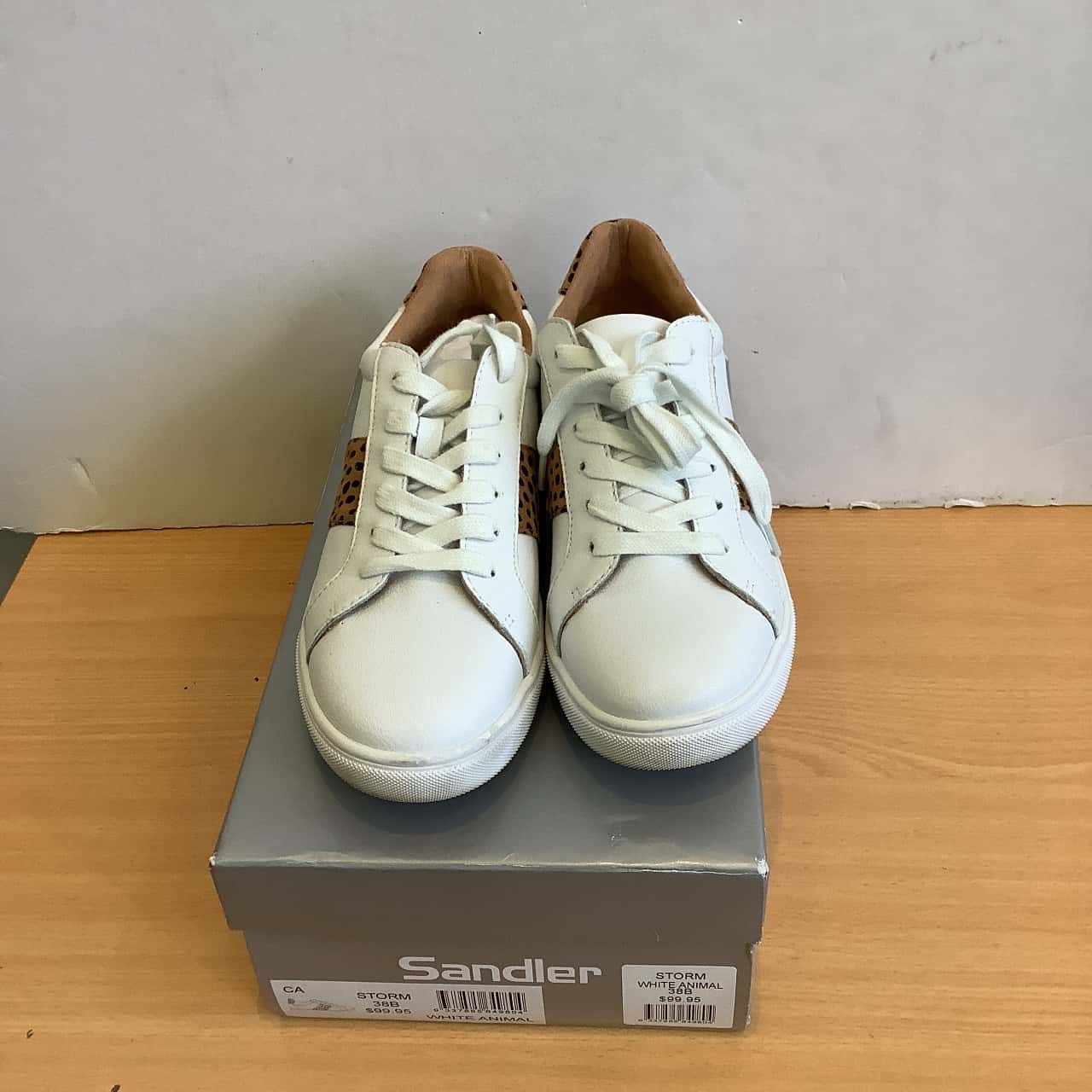 In Original Box Sandler Women's Size 38 Leather Sneakers White Animal