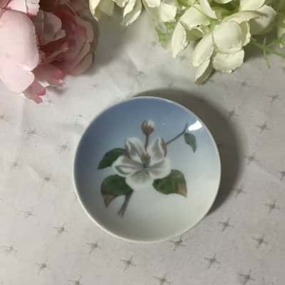 Vintage Royal Copenhagen Small Blue / White Flower Pattern Porcelain Trinket Dish