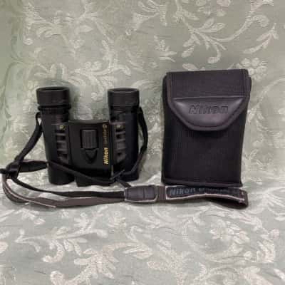 Nikon Sportstar EX Compact Binoculars 10x25 6.5° Black with Case