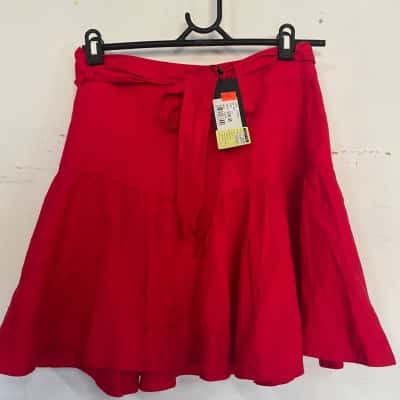 Portmans Womens  Size 12 Ruffled Hemline Skirt Red 