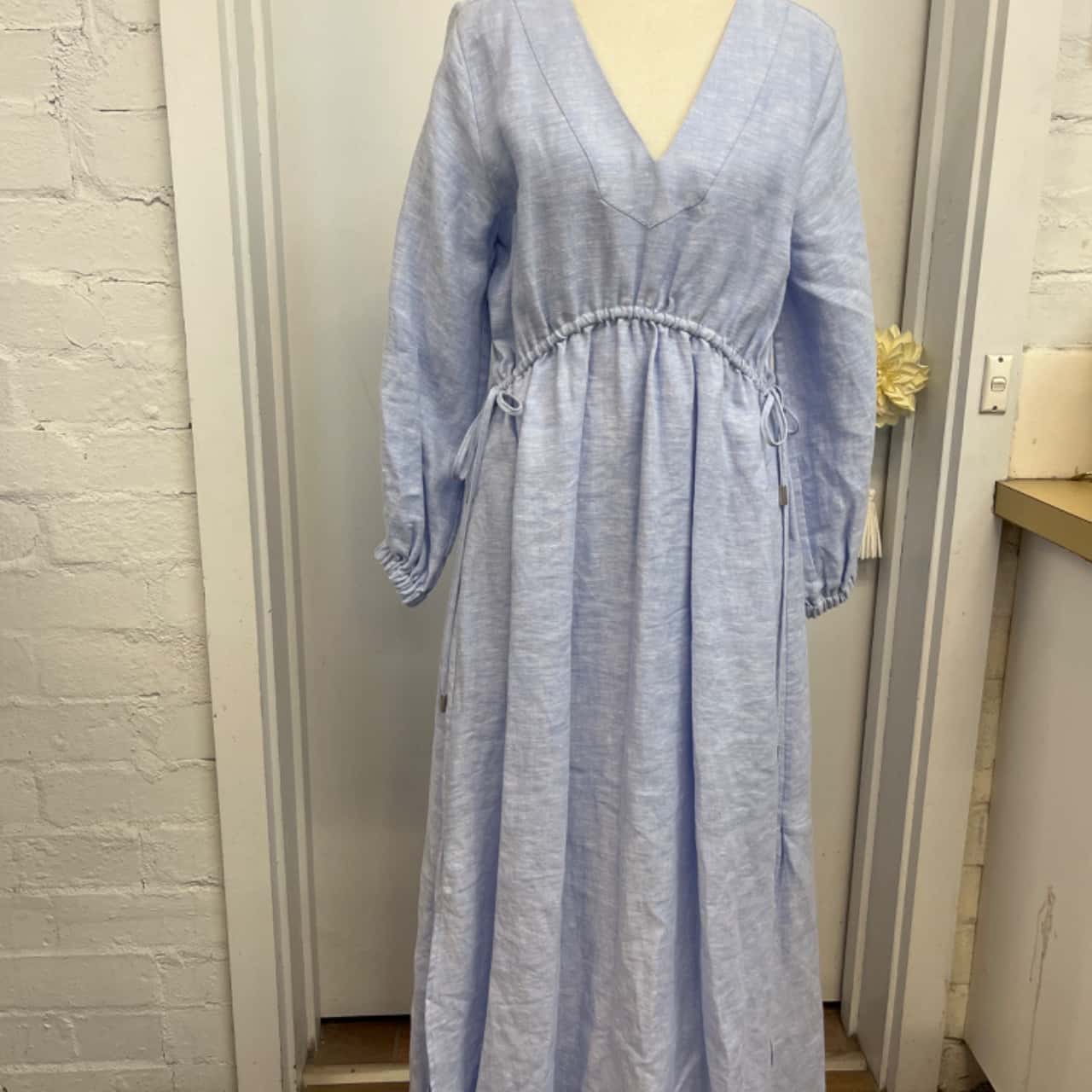 Country Road French Linen blue maxi dress. Size 6(s)