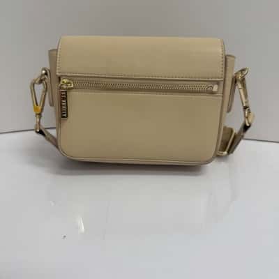  St. Oddity Womens Cross Body Bag with Street Strap Light Sand 