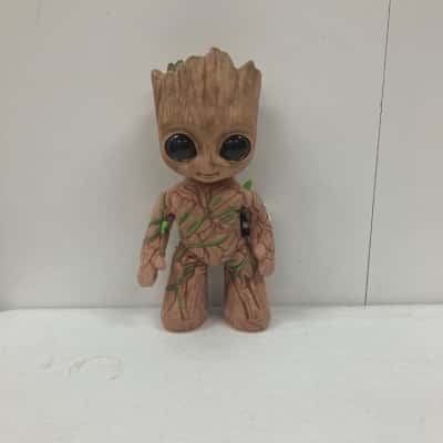 Marvel Groovin Groot/I Am Groot Talking Plush