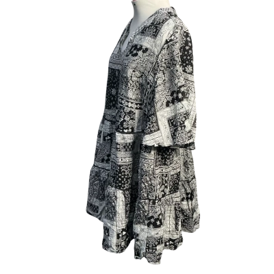 Autograph Womens  Size 18 Midi Dress Black  / White 