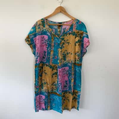 Emery Rose Colourful Floral Short SLeeve Mini Dress Size XL 