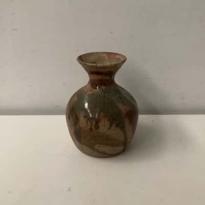 Clay Vase with Glaze Pattern 