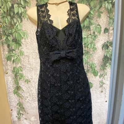 Review Womens  Size 6 Dark Navy Lace Cocktail Dress