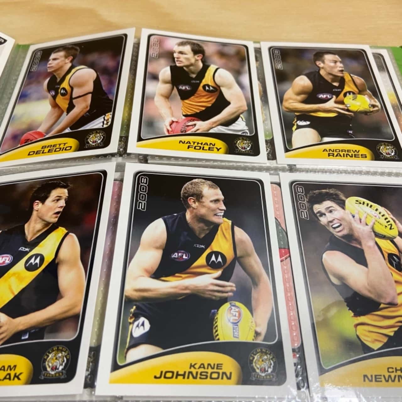 Footy 2008 Official AFL Collector Cards s 