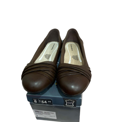  Ezywalkin Womens  Size 8 Flats Brown 