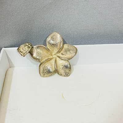 925 Silver Flower Pendant 