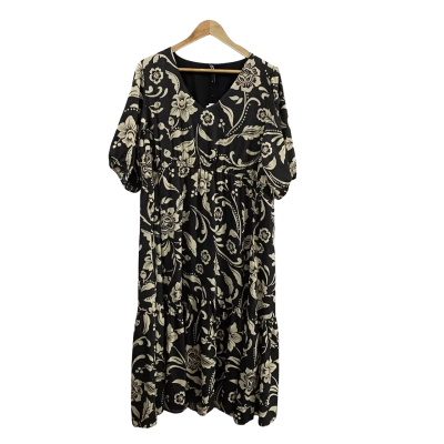 Taking Shape Womens  Size 16 Danni Luxe Midi Dress Winter Muse Floral