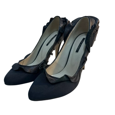 Tony Bianco Womens Size 8 Heels Black  