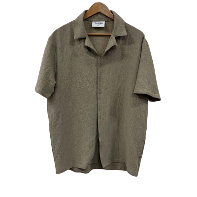 Realism Mens Size XL Short Sleeve Shirt Beige 