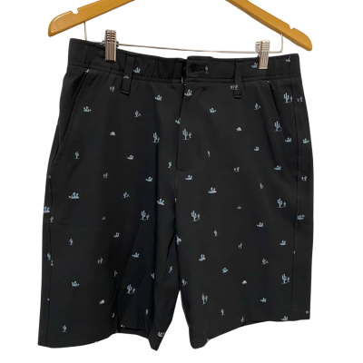 Under Armour Mens  Size 32 Black  