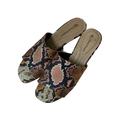 Hush Puppies Womens Size 8 Heels Snake Pattern 