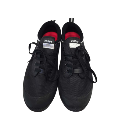 Volley Mens  Size UK 10/US 11 Black Shoes